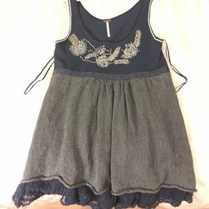 Free People tank / blouse / beautiful.